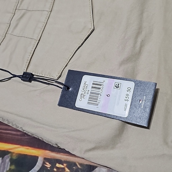 Tommy Hilfiger Chino Shorts Size 6‎ NWT - Picture 3 of 5